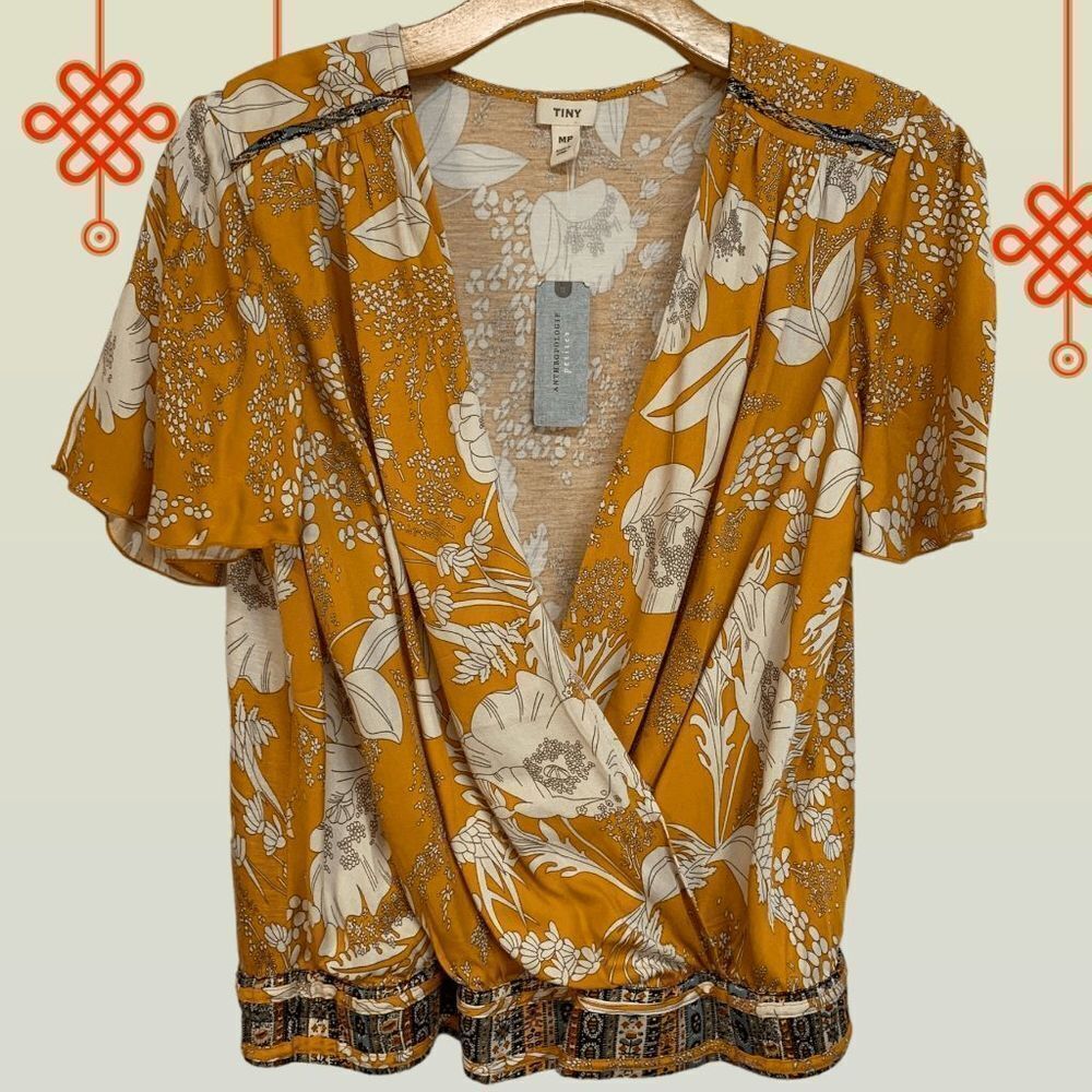 TIny Women's size Medium Petite Yellow Boho Floral Surplice wrap pullover top